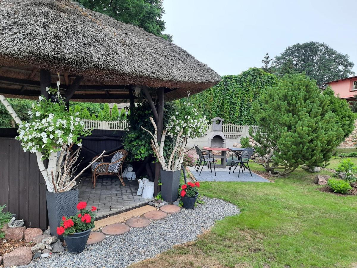 Bursztynek Lunowa Apartment ชวีโนวิชแจ ภายนอก รูปภาพ