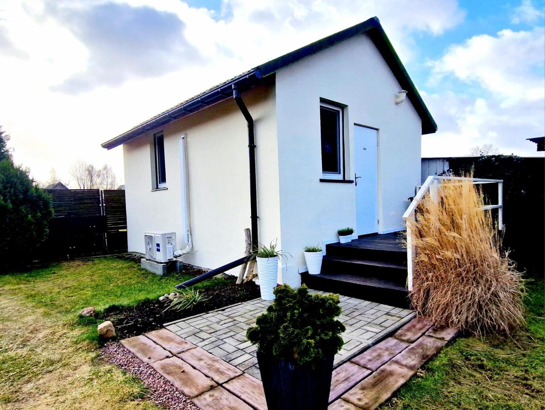 Bursztynek Lunowa Apartment ชวีโนวิชแจ ภายนอก รูปภาพ