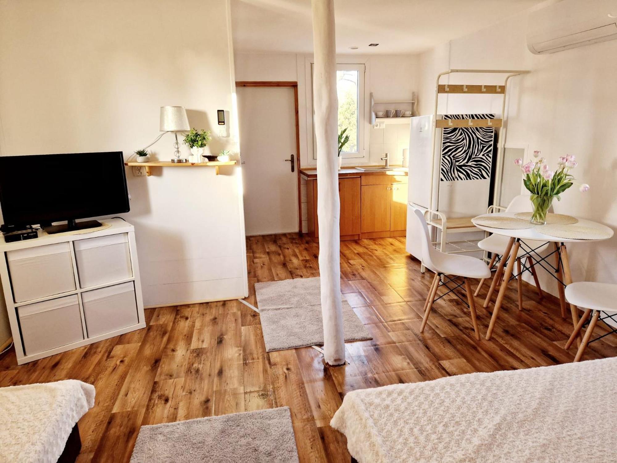 Bursztynek Lunowa Apartment ชวีโนวิชแจ ภายนอก รูปภาพ
