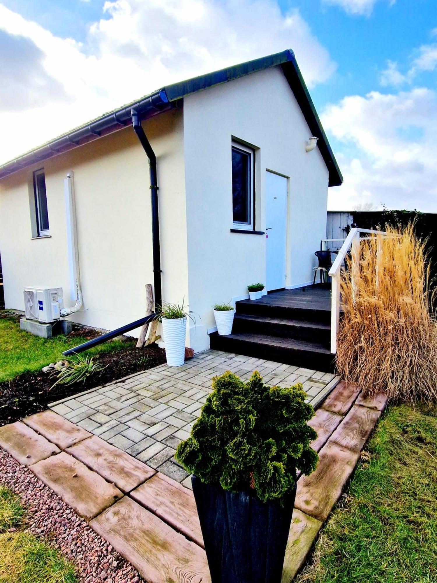 Bursztynek Lunowa Apartment ชวีโนวิชแจ ภายนอก รูปภาพ